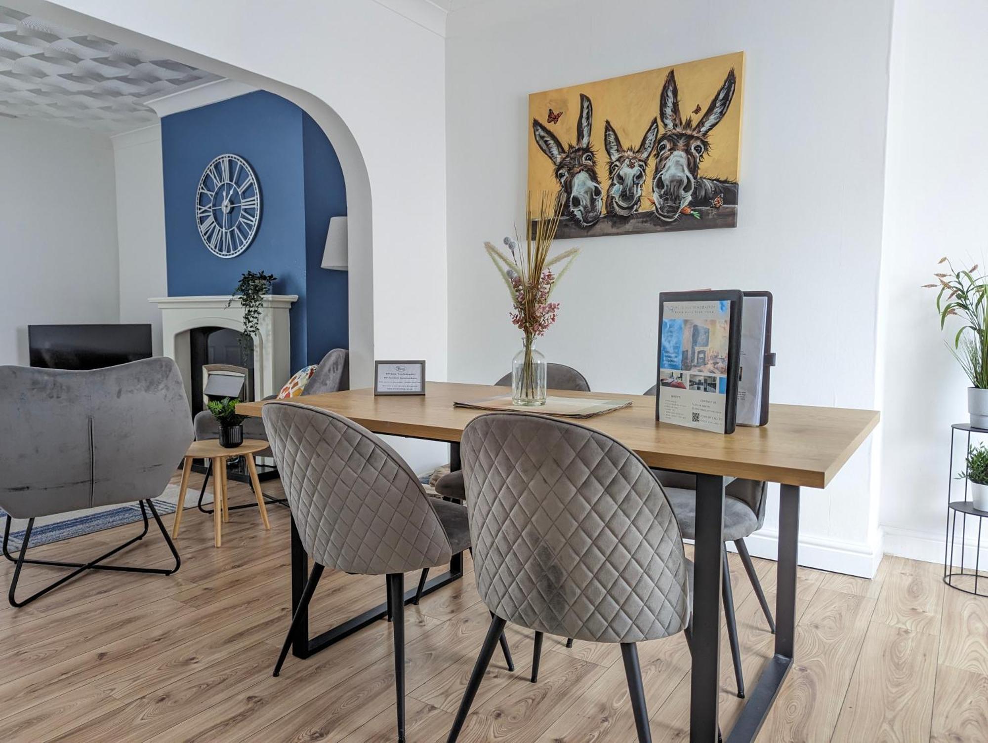 3Br-St Johns Hse-Free Parking-Workers-Kitchen-Wifi-Dog Friendly Apartment Doncaster Exterior photo
